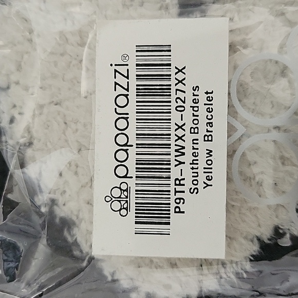 Paparazzi 7 pieces of jewelry bundle - Picture 10 of 10